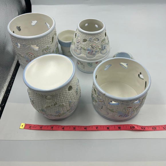 Yankee Candle Snow Folks Candle Holders Simmer Pot Mitten Tea Light Votive 6 - Picture 2 of 15